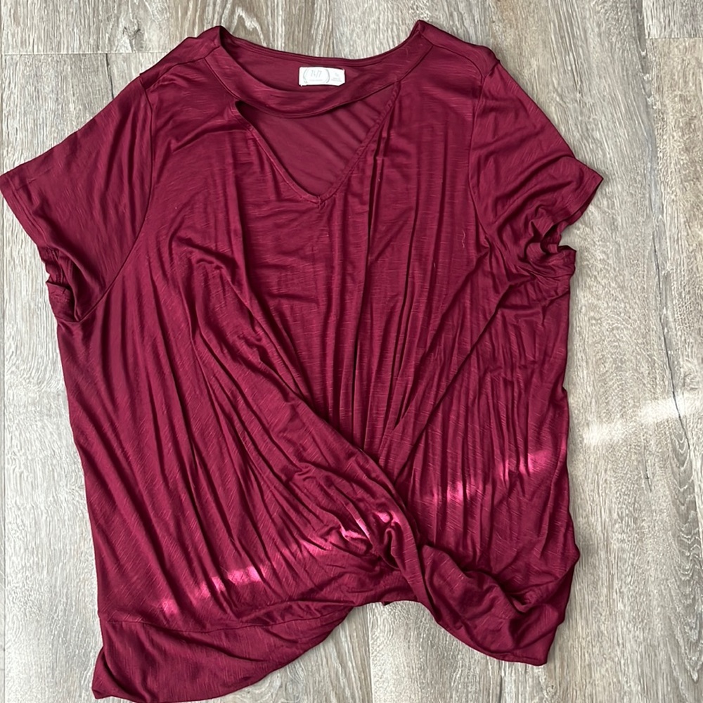 Maurices women’s 24/7 t shirt